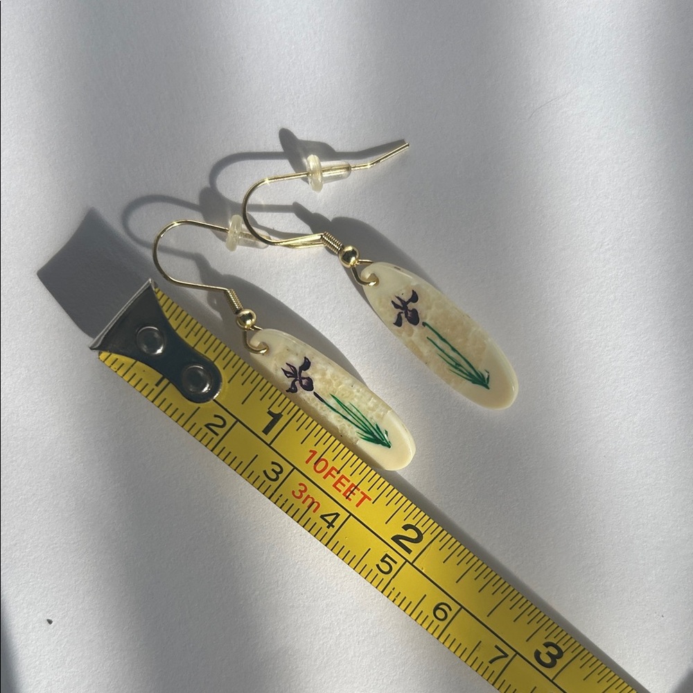 Hand-Painted Scrimshaw Ivory Floral Wild Iris Dangle Earrings - Picture 5 of 5